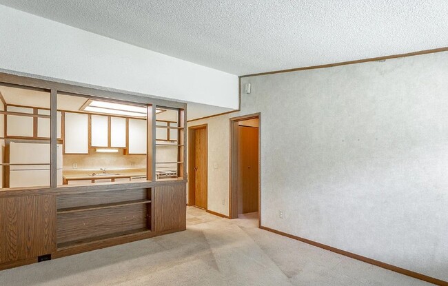 Building Photo - The Beverly Apartments