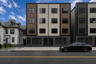 Building Photo - 145 Roseville Ave