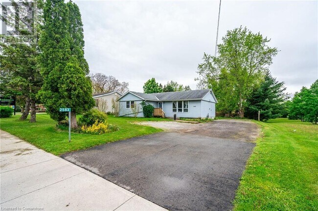 Building Photo - 2583 Binbrook Rd