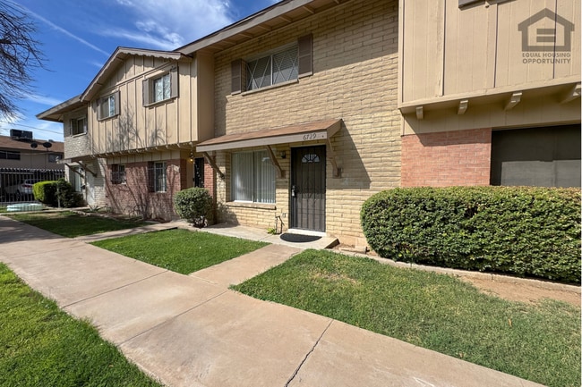 Building Photo - 6729 N 44th Ave