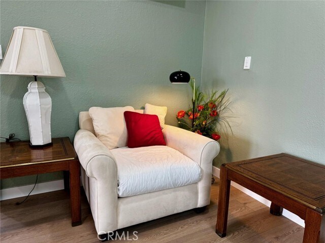 Foto del edificio - 16220 Sigman St