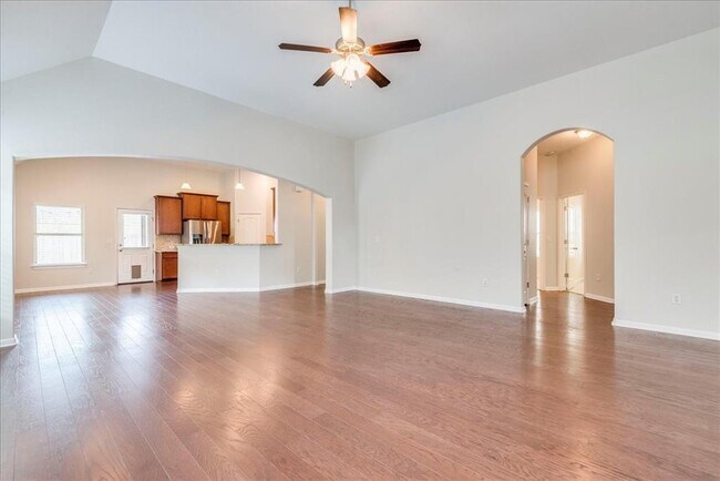 Building Photo - 13000 Alans Way