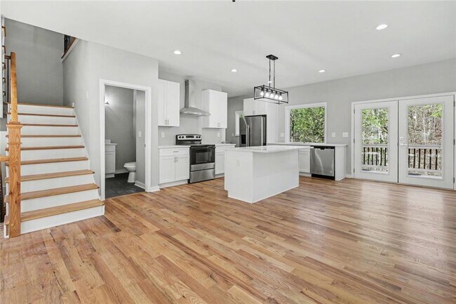 Foto del edificio - 3175 Tackett Rd