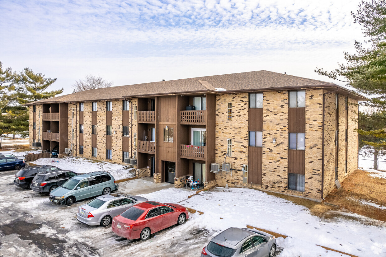 Primary Photo - 2170 NW 82nd St