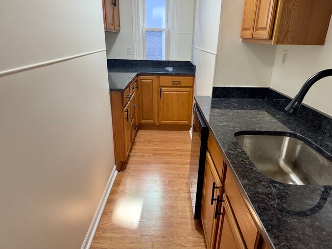 Foto del edificio - 36 Willow Ave