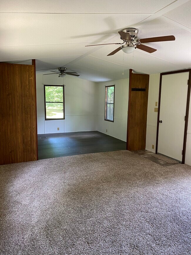 6114 White Church Rd, Shippensburg, PA 17257 House Rental in