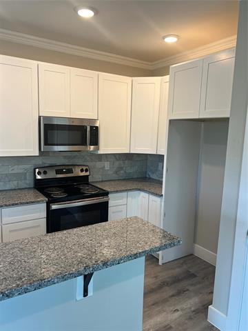 Foto del edificio - 1703 Ash Crescent St