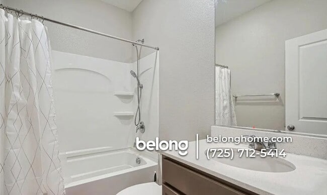 Building Photo - 9283 Quartz Hls Ave