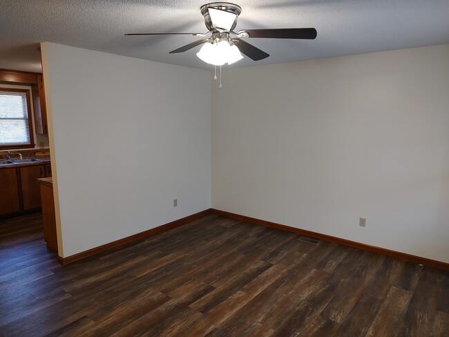 Building Photo - 170A Neel Rd