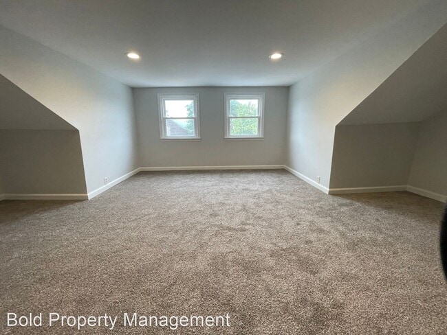 Foto del edificio - 3 br, 1.5 bath House - 518 Willow St.