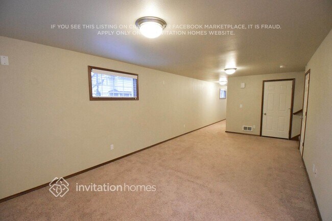 Building Photo - 14548 46th Dr NE