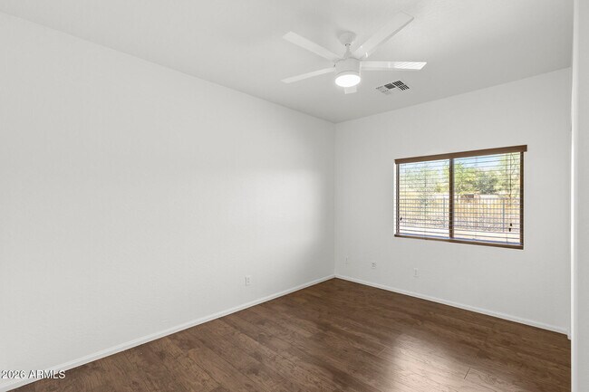 Foto del edificio - 33521 N 26th Ave