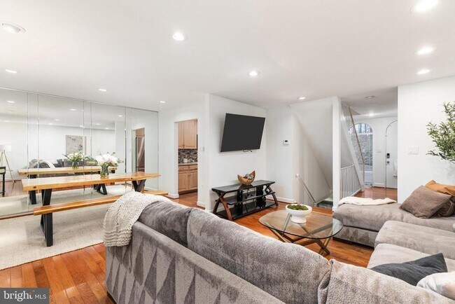 Foto del edificio - 4920 Herkimer St