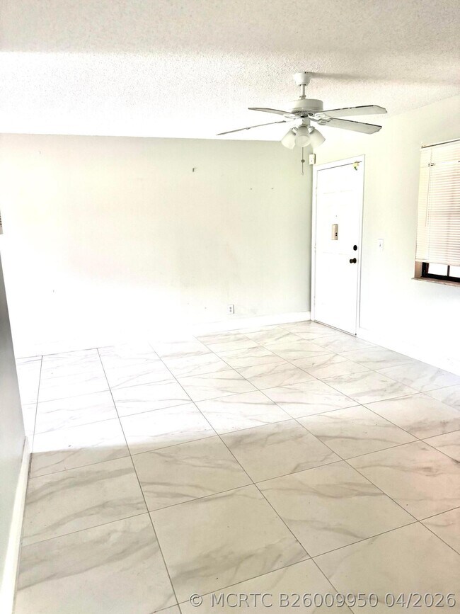 Foto del edificio - 4121 Oak Terrace Dr