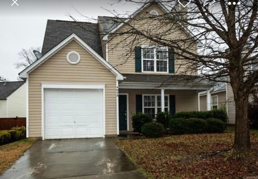 Foto principal - 4038 Cindy Woods Ln
