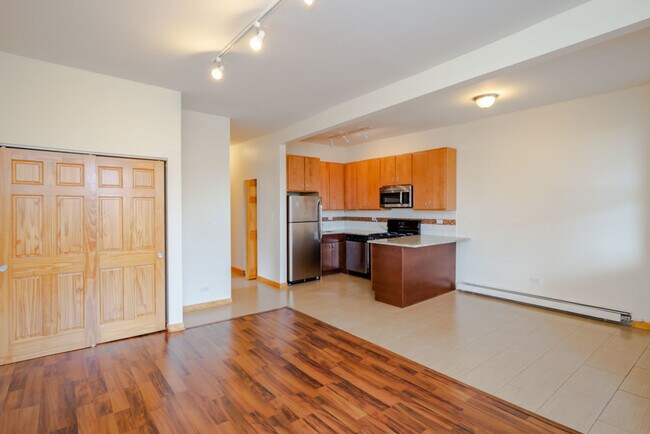 Foto del edificio - 6223 S Kenwood Ave