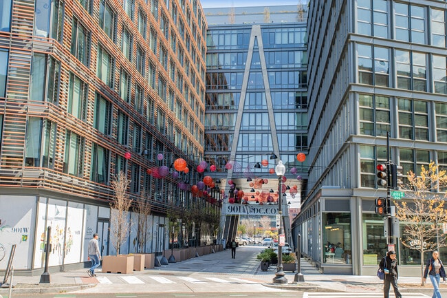 Building Photo - 929 Florida Ave NW