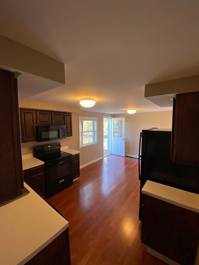 228 Rundall Pl, Binghamton, NY 13905 Townhome Rentals in Binghamton