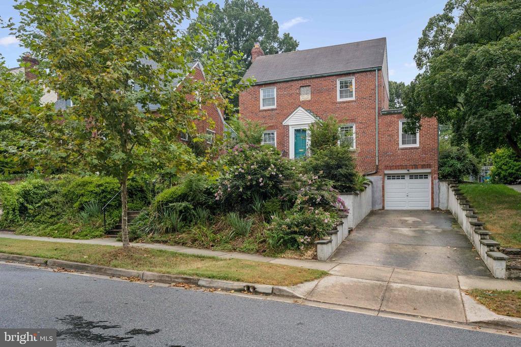 Foto principal - 2307 Cheverly Ave