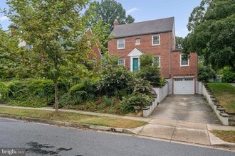 Building Photo - 2307 Cheverly Ave