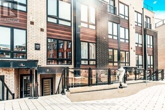 Building Photo - 155-155 Tapscott Rd