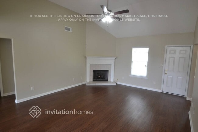 Foto del edificio - 1346 Haynes Trace Ct SW