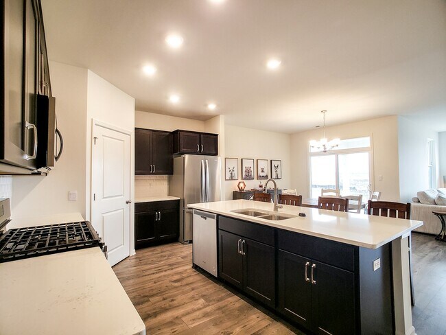 Foto del edificio - 7717 West 105th Place