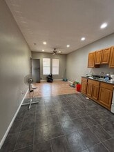 Building Photo - 3371 Amber St