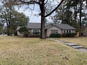 Building Photo - 717 Blue Ridge Dr