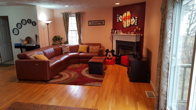 Foto del edificio - 10 Middlesex Ave