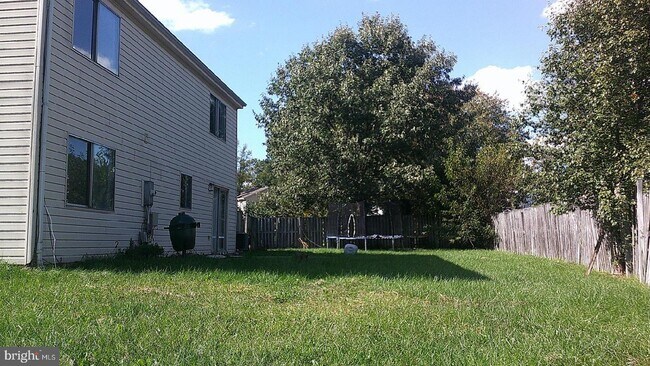 Building Photo - 13360 Keisler Ct