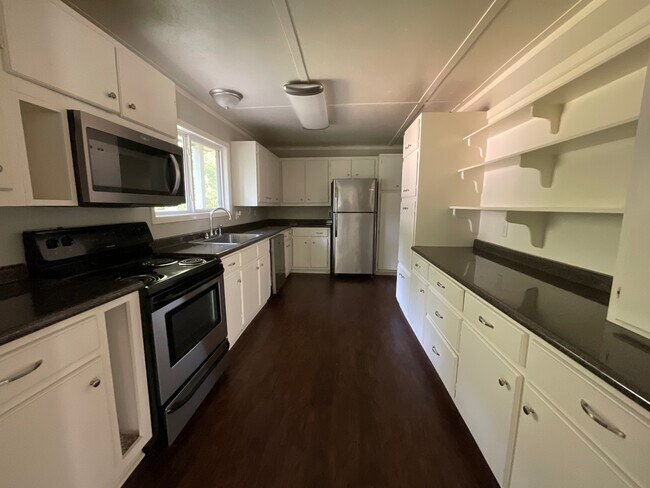 Building Photo - 477 County Rd 319