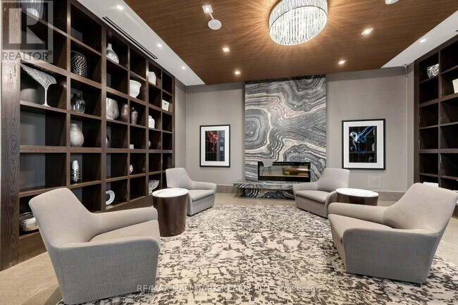 Photo du bâtiment - 8110 Birchmount Rd
