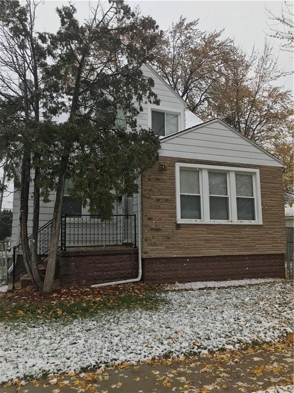 8111 Maxwell Ave, Warren, MI 48089 House for Rent in Warren, MI