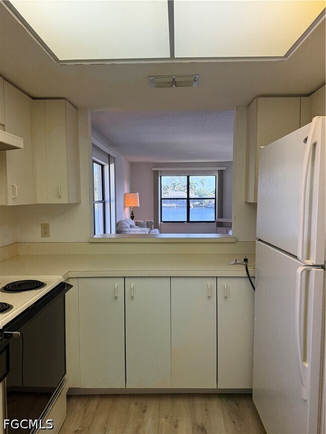 Foto del edificio - 123 SW 47th Terrace