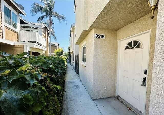 Primary Photo - 9218 Elm Vista Dr