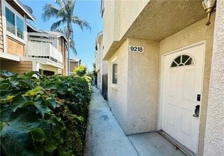 Building Photo - 9218 Elm Vista Dr