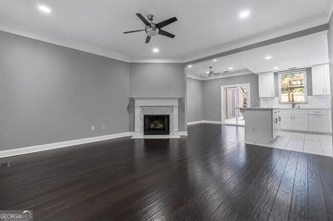 Building Photo - 3539 Mt Vernon Cir