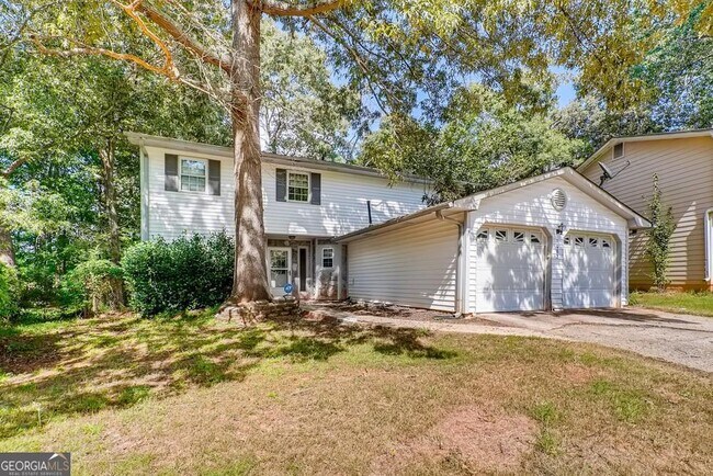 Building Photo - 1082 Cherokee Heights