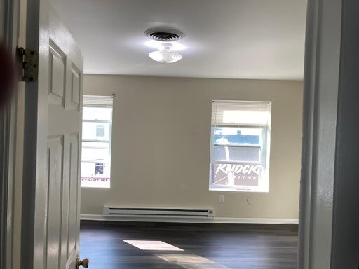 dormitorio - 1123 Light St