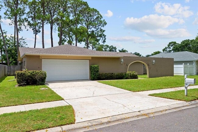 Building Photo - 3176 Heron Pl