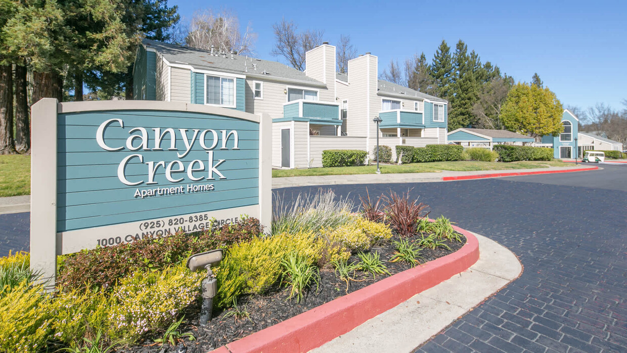 Exteriores y jardines de Canyon Creek Apartments - Canyon Creek