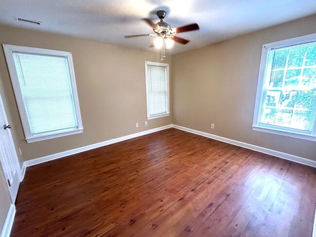 Foto del edificio - PERR319