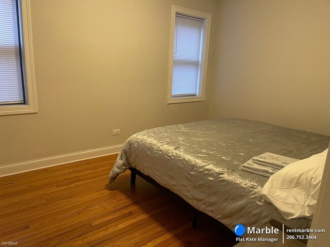 Building Photo - 3 br, 1 bath House - 7652 S Sangamon St Apt 2
