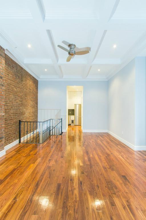 Living Room 2 - 6 E 75th St