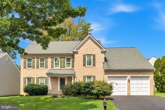 Building Photo - 13072 Autumn Willow Dr