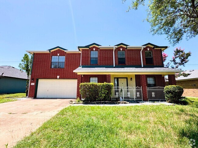 Building Photo - 1204 Bristol Dr