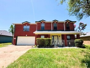 Building Photo - 1204 Bristol Dr