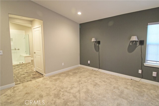 Building Photo - 1585 Park Haven Dr