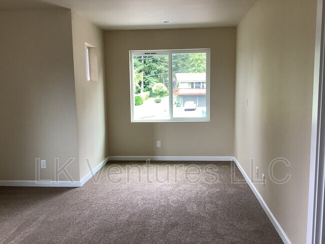 Foto del edificio - 1803 Windermere Dr NE